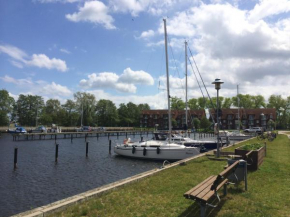 Blick auf Yachthafen an der Ostsee, Ueckermünde